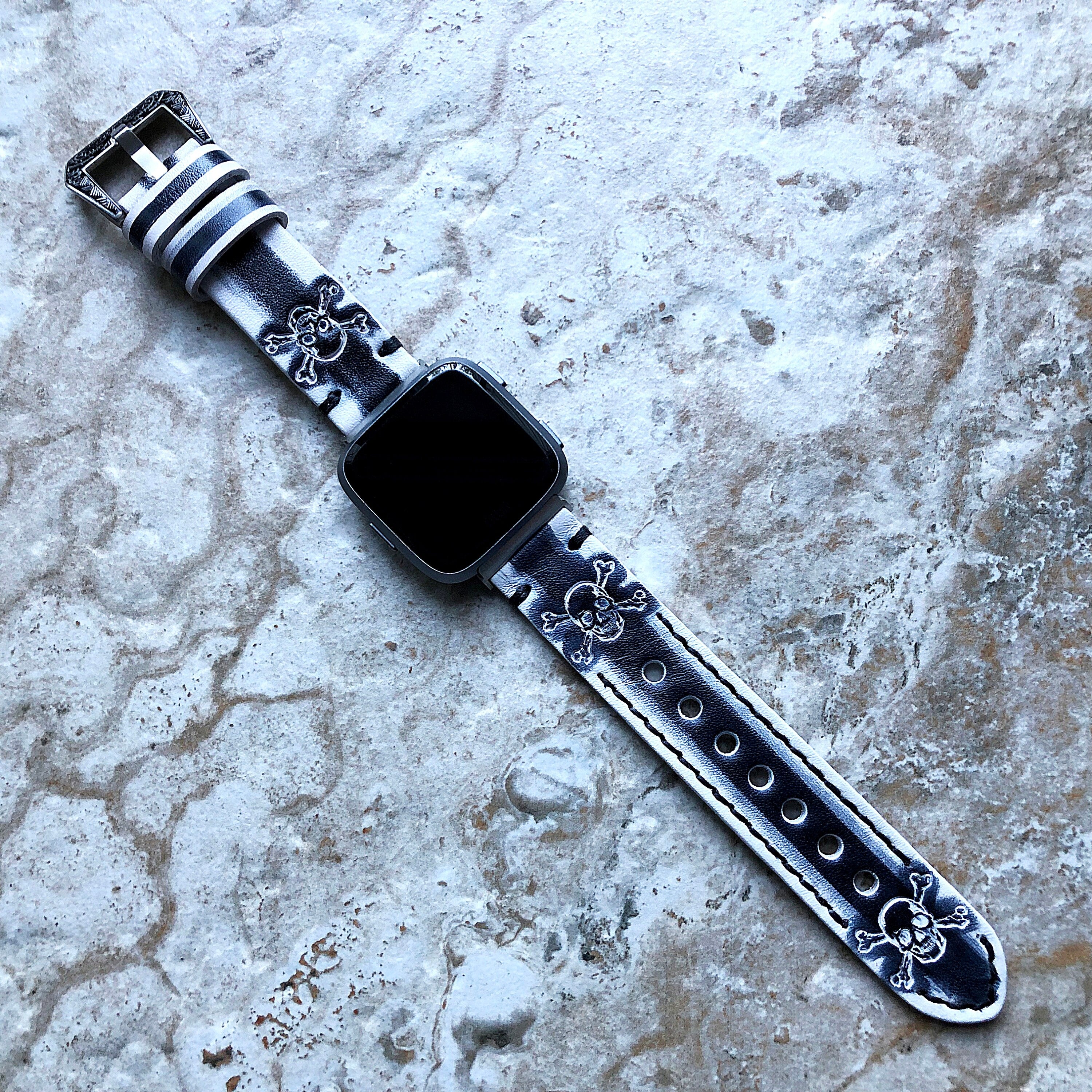 Fitbit Versa 2 3 4 Sense 2 Lite Band White Black Skull Crossbones Embossed Leather Bracelet Watch Strap Quick Release Silver Rose Gold Black